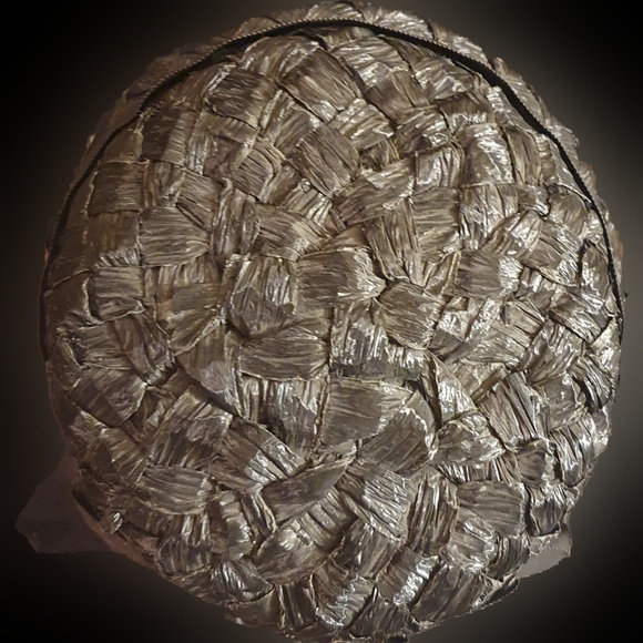 True Vintage union made straw ladies cloche hat 1960s
